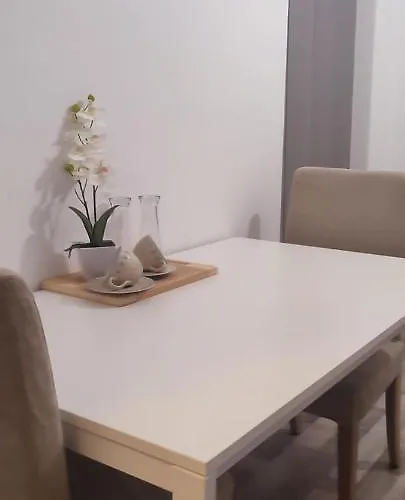 Apartament Mara Apartment *