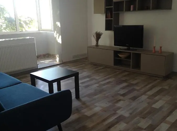 Apartament Mara *